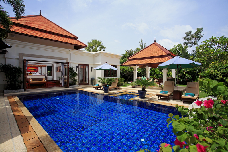 Phuket Rental: 4 Bedrooms Luxury Villa Phuket