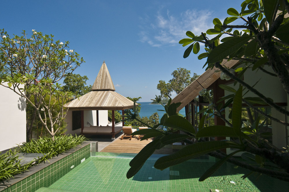 Phuket Rental: 4 Bedrooms Luxury Seaview Villa in Surin